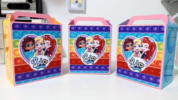 Maletinha surpresa - tema POP IT