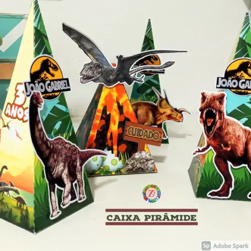 Caixa Pirâmide - JURASSIC PARK