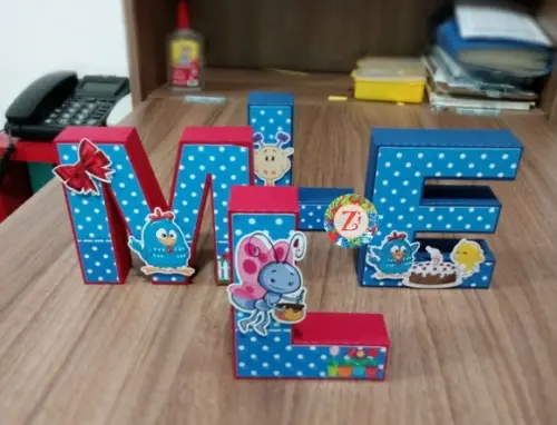 Letras e Números 3D em Papel - Tema GALINHA PINTADINHA