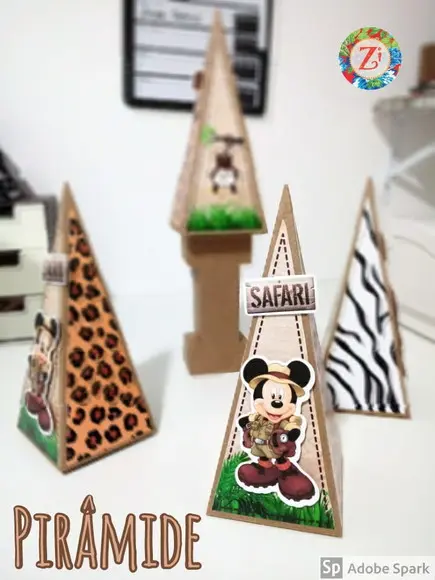 Pirâmide caixa - tema MICKEY SAFARI