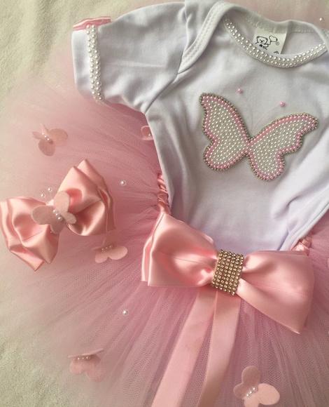 Vestido Jardimm Encantado com Borboletas