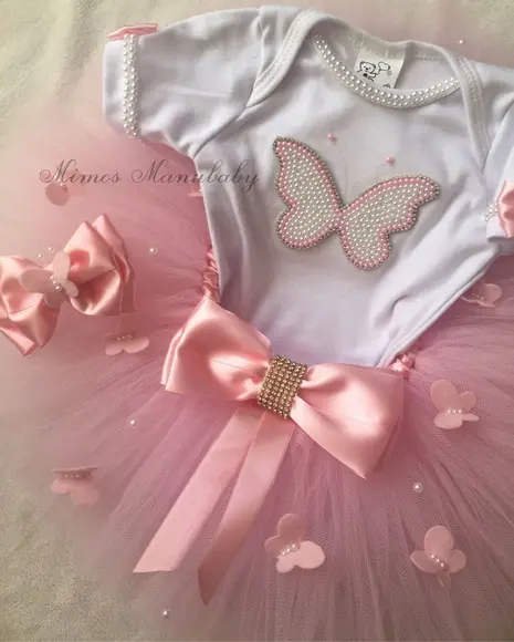 Vestido Jardimm Encantado com Borboletas