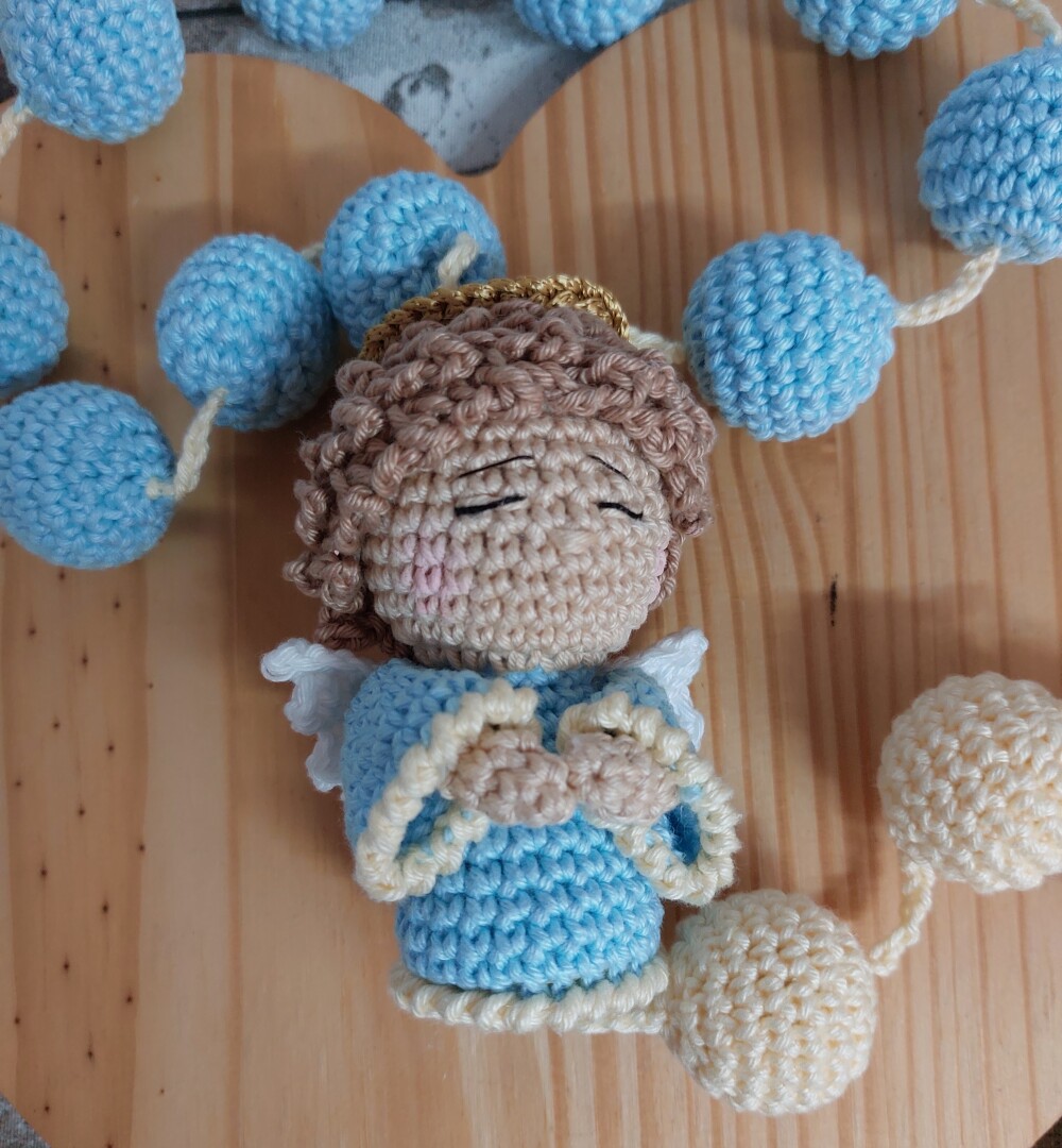 Terço de amigurumi Anjo da Guarda