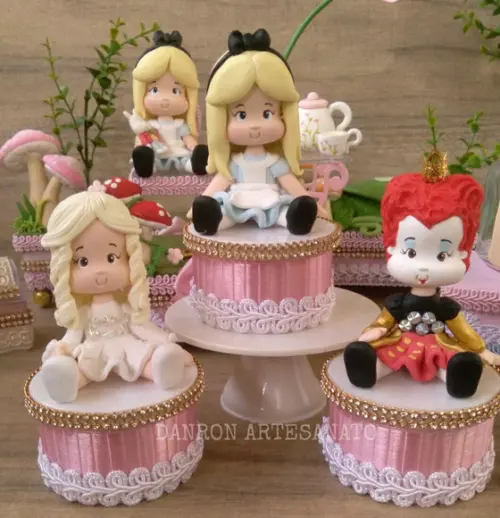 Lembrancinha Alice no País das Maravilhas