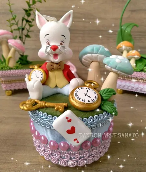 Mimos de Luxo Alice no País das Maravilhas