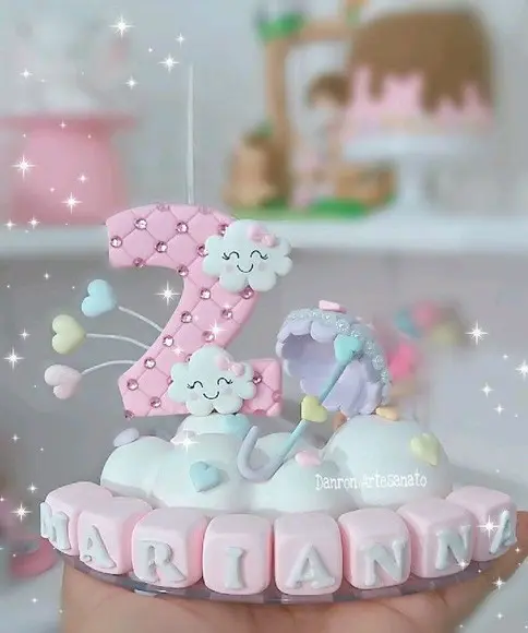 Topo de Bolo Chuva de Amor