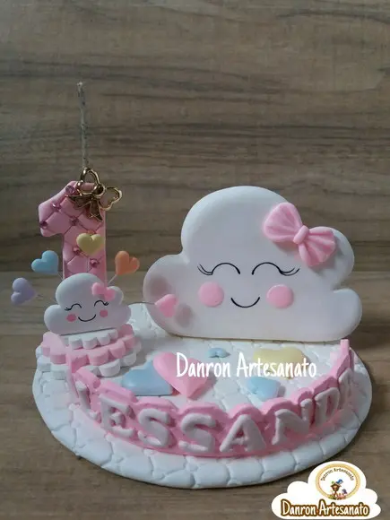 Topo de Bolo Chuva de Amor