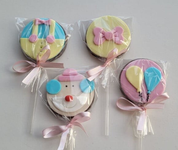 Pirulito de Chocolate - Circo Rosa