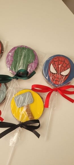 Pirulito de Chocolate - Vingadores Heróis