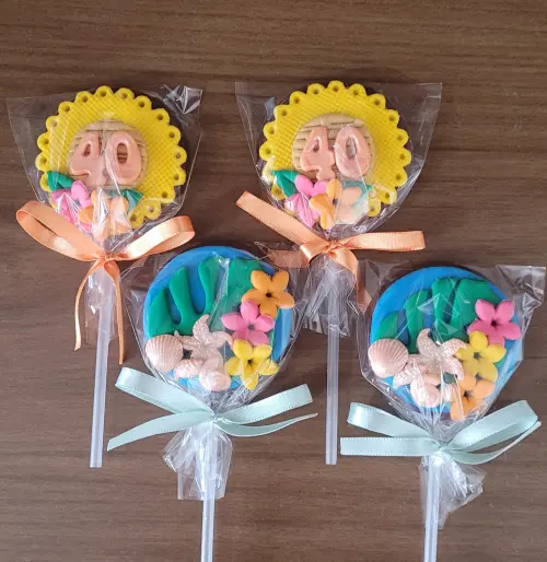 Pirulito de Chocolate Decorado Havai