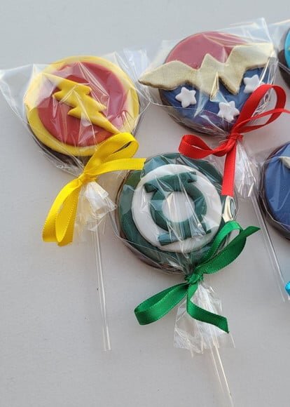 Pirulito de Chocolate - Liga da Justiça Heróis