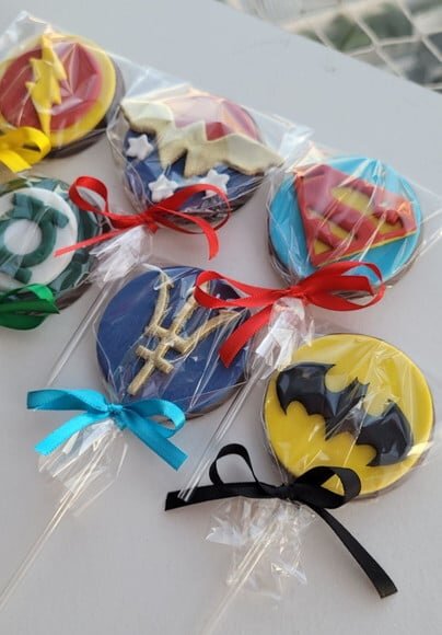Pirulito de Chocolate - Liga da Justiça Heróis