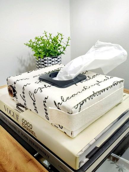 Porta Caixa de Lenços de Papel Manuscrito