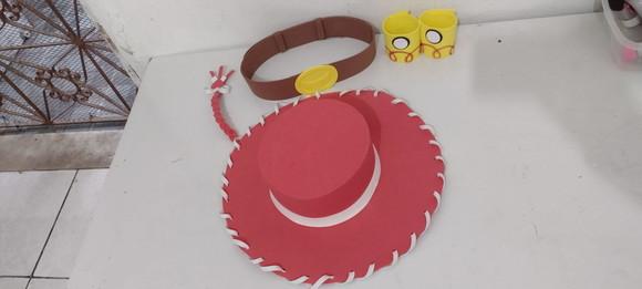 1 Chapéu Jessie ou Woody Toy Story