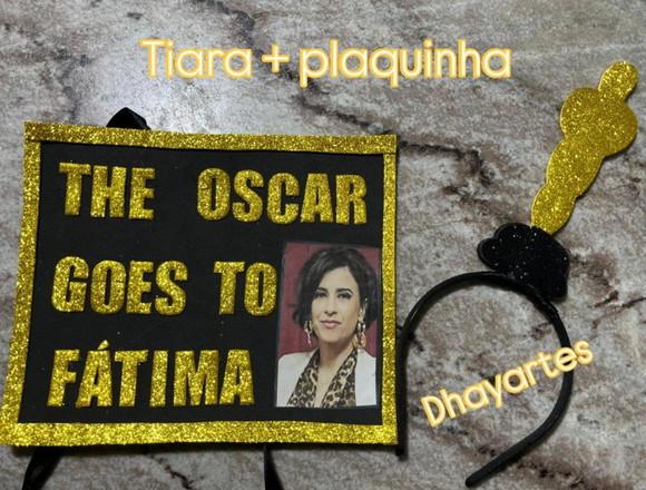 1 Plaquinha de Carnaval e Tiara Faço Qualquer Frase)