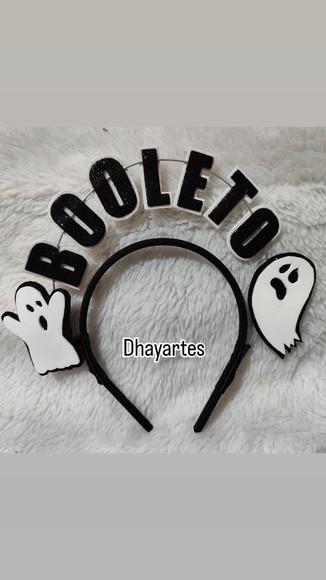 1 Tiara Halloween, Fantasma Boleto