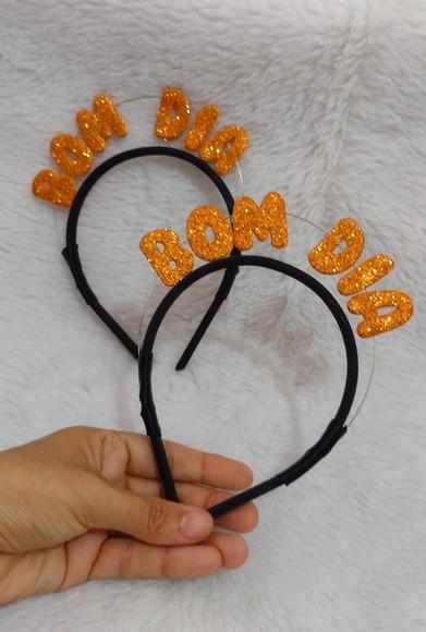 1 Tiara Personalizada Bom Dia (faço Qualquer Frase)