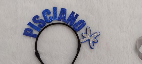1 Tiara Personalizada Signos ( Faço Qualquer Modelo)