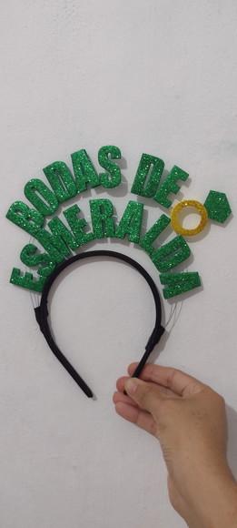 20 Tiaras Personalizas para Bodas de Esmeralda