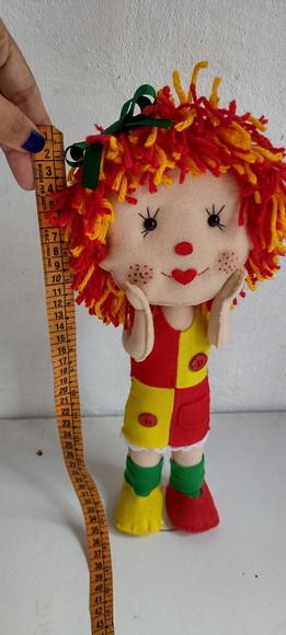 Boneca Emília Feltro
