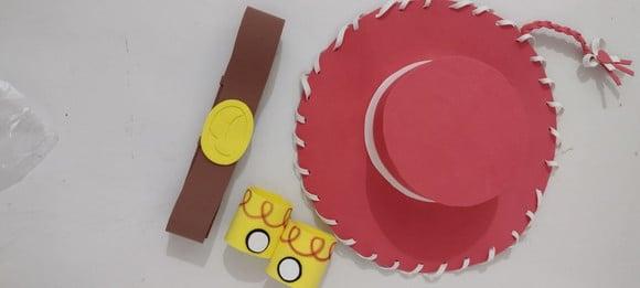 Chapeu Jessie de Toy Story + Cinto+ B(fcel Qualquer Tamanho)