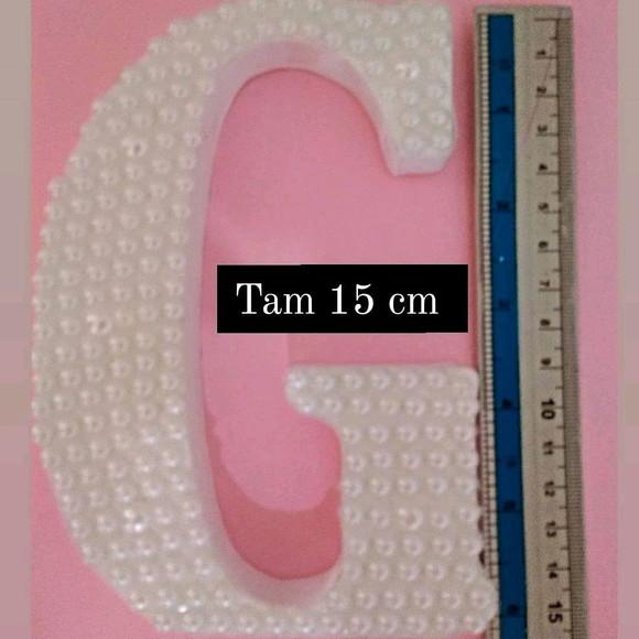 Letra Preenchida com Pérolas Tam 15 cm