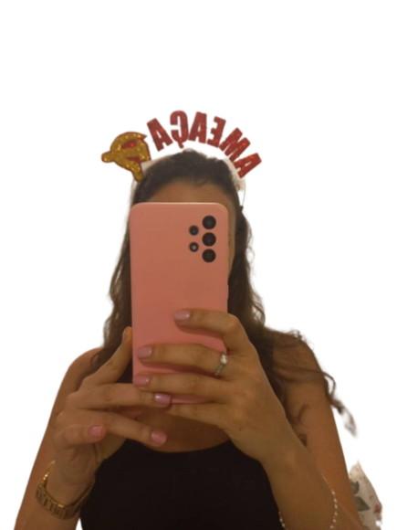 Tiara Ameaça Festiva