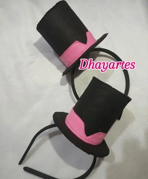 1 Tiara Mini Cartola Mundo Bita de Feltro