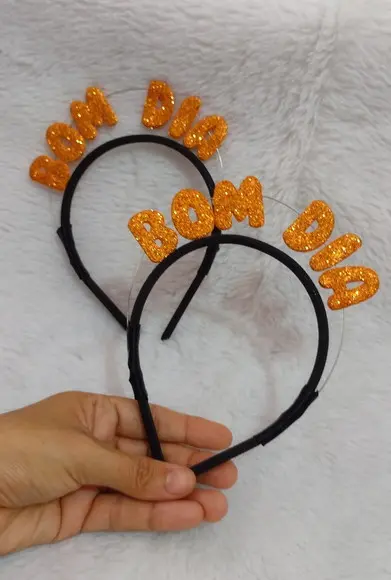 1 Tiara Personalizada Bom Dia (faço Qualquer Frase)