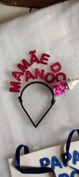 1 Tiara Vovó ou Mamãe do Ano (tiara)