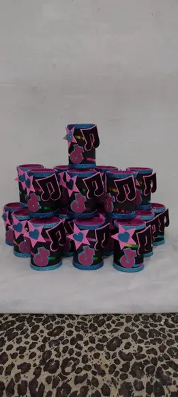 20 cofrinhos personalizados tema TIK TOK