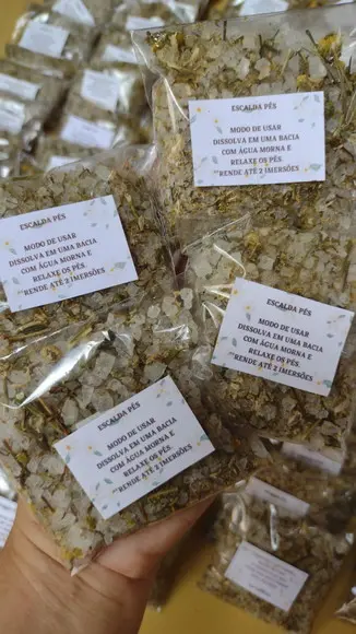 30 Escalda Pés Perfumados (camomila e Erva Doce)