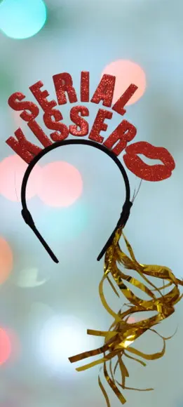 Tiara Serial Kisser