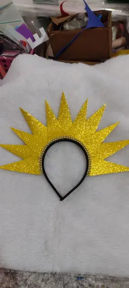 Tiara Sol Semi Luxo(2 Cordões de Pérolas)