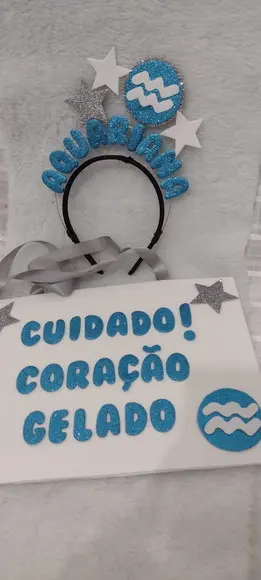 Tiara+plaquinha Personalizada com Frases para Festas