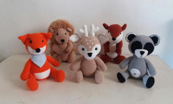 Kit amigurumis do bosque