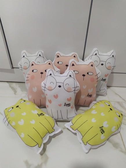 Almofada Contornada Gatinhos
