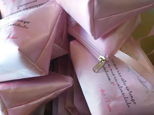 Necessaire Personalizada debutante/ 15 anos