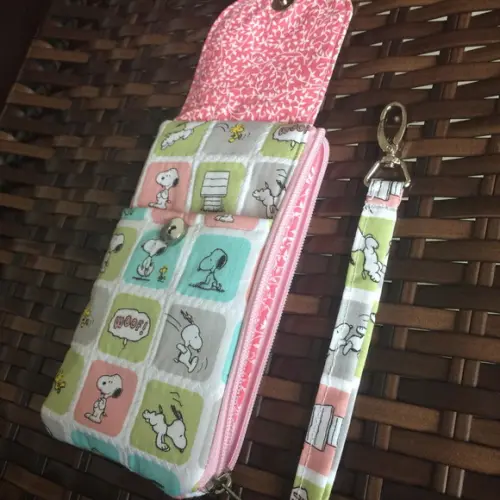 Carteira Porta Celular Snoopy até 6-7 Polegadas