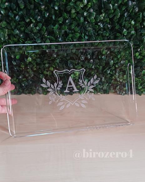 Badeja Acrílico Maternidade Casamento Personalizada