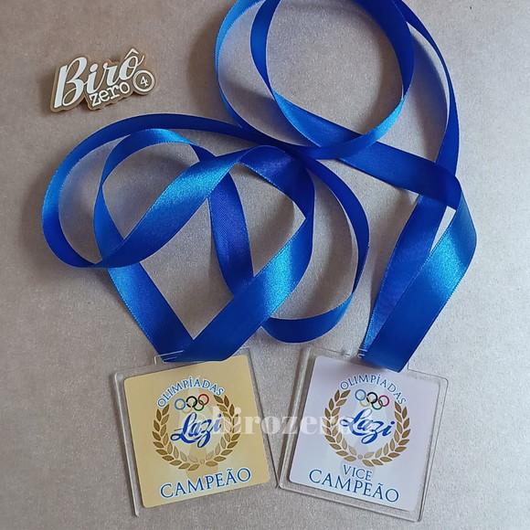Medalhas Personalizadas em Acrilico e Adesivo