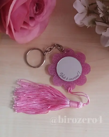 Chaveiro Flor com Espelho em Acrílico com Tassel