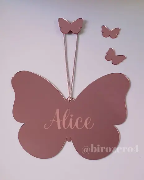 Enfeite Porta Maternidade Borboleta Acrílico 25cm + Apliques