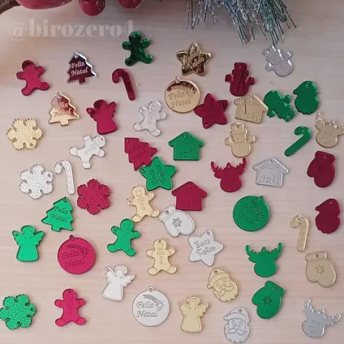 Kit 25 Apliques de Natal Acrílico Sortido