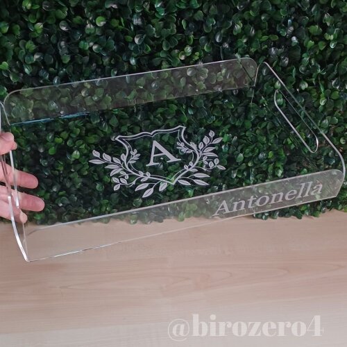 Bandeja em Acrílico Personalizada Kit Higiene Quarto Bebê Decoração Porta Objetos