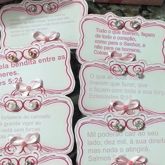 Tag para Brincos Versículos Bíblicos