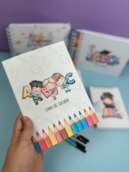 Revista de Colorir Formatura