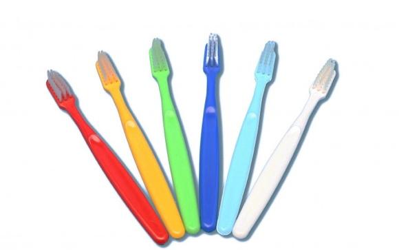 Escova dental infantil