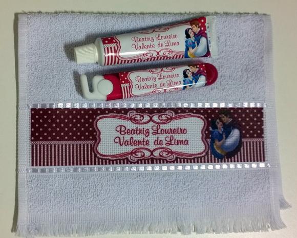 Kit dental com tolhinha personalizada