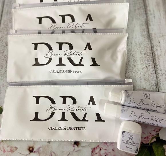 Kit Dental Personalizado Modelo 3